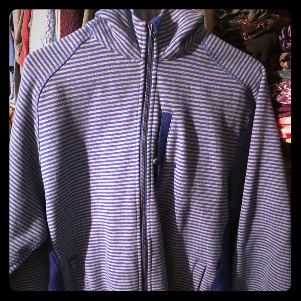 Men’s lulu lemon zip up hoodie